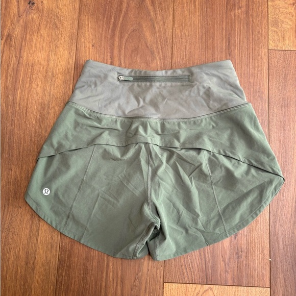 HR Lulu Speed up Shorts - Picture 6 of 6